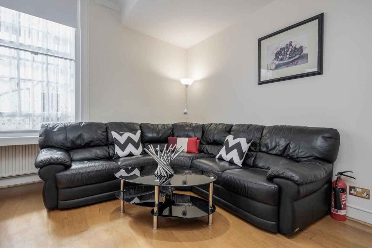Oxford Street Homestay London Exterior photo